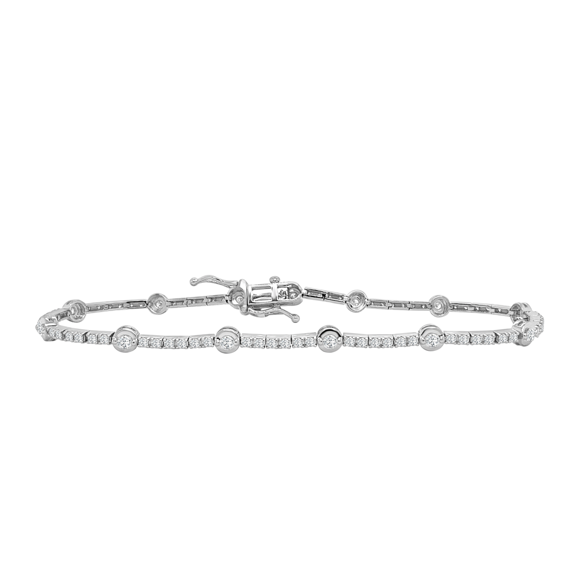 DIAMOND STATION BRACELET