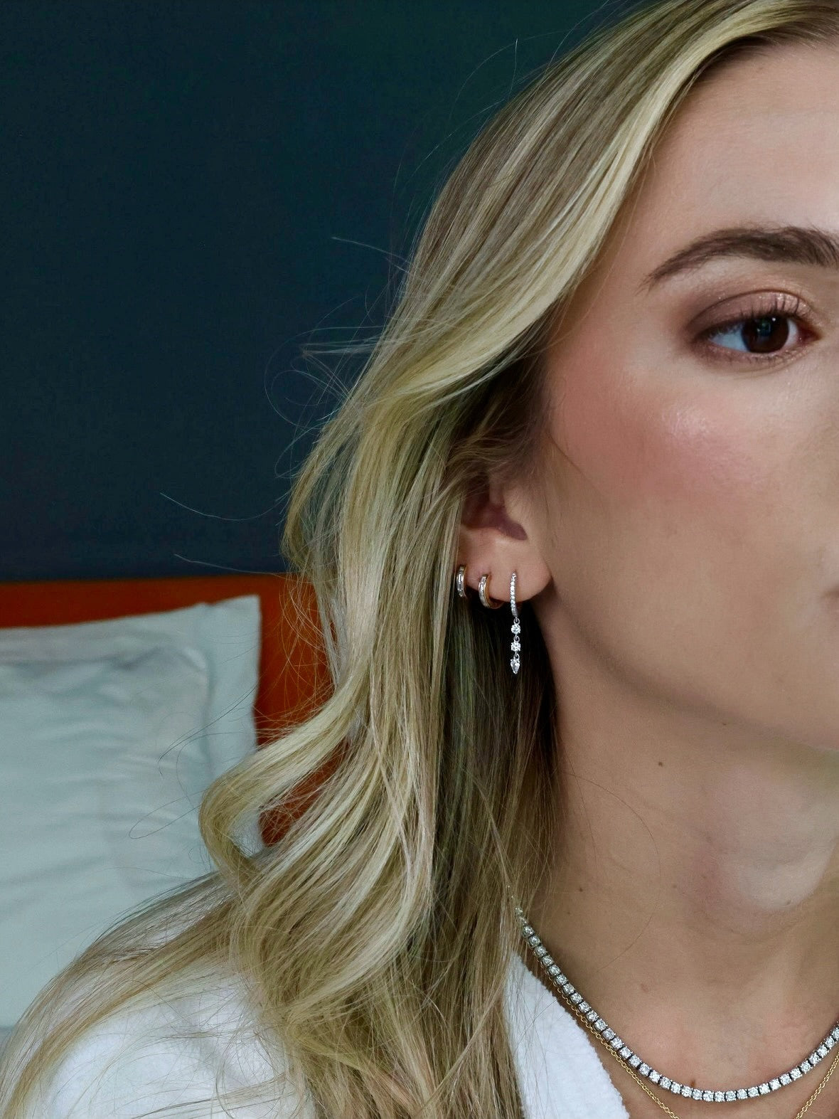 Diamond Hoop Earring with Hanging Diamonds