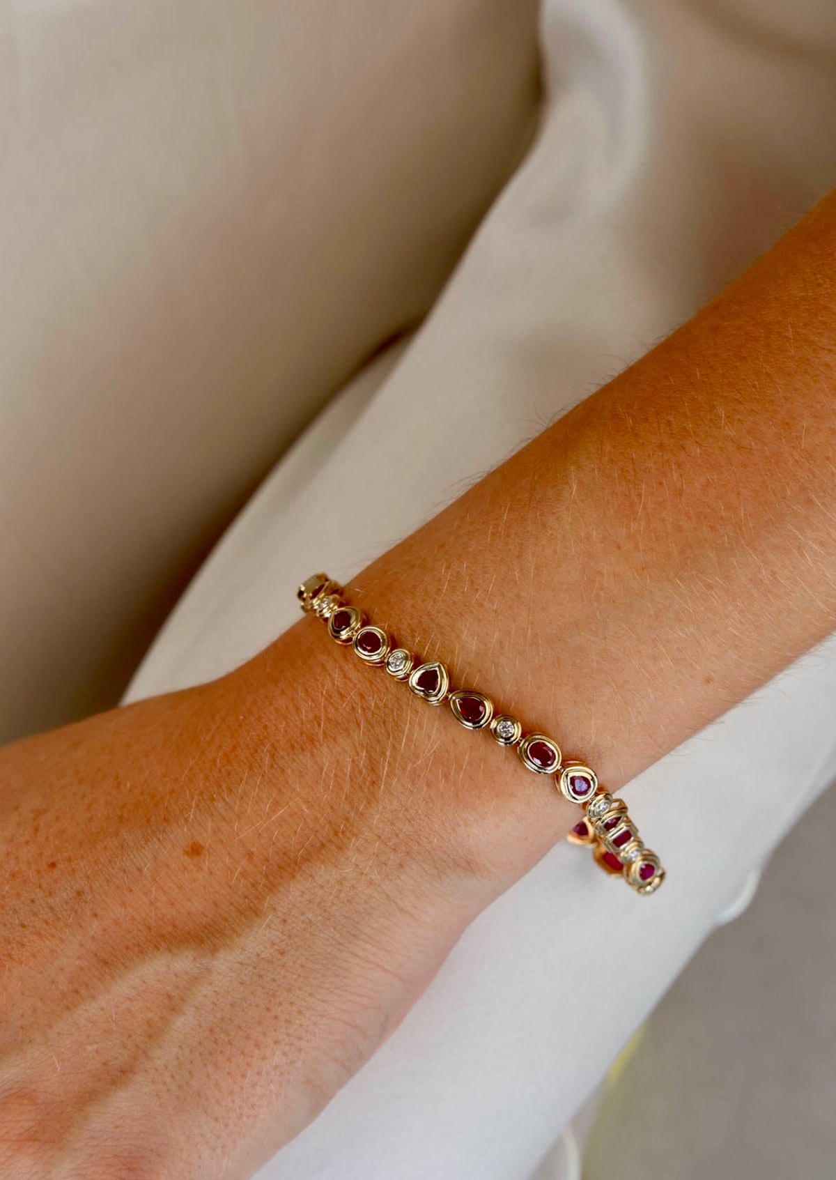 VINTAGE RUBY AND DIAMOND BRACELET
