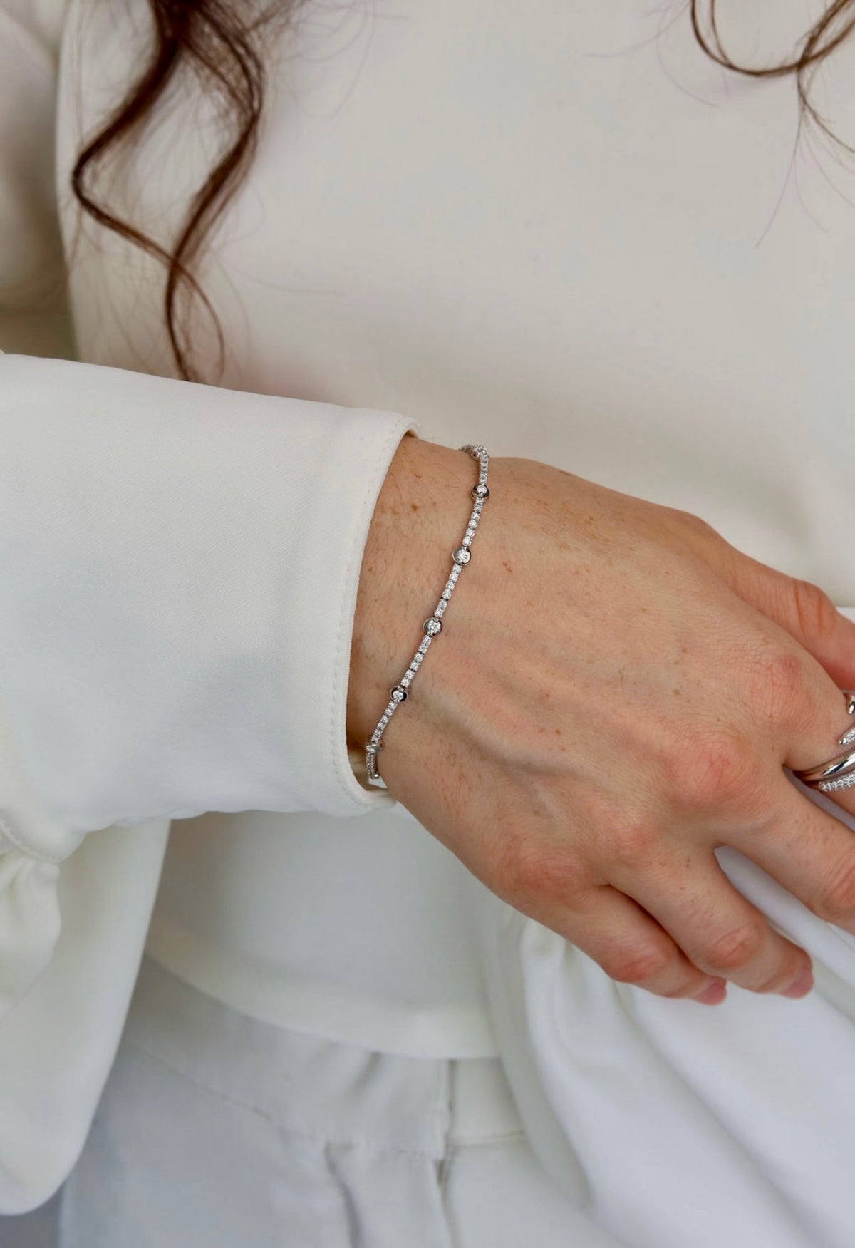 DIAMOND STATION BRACELET