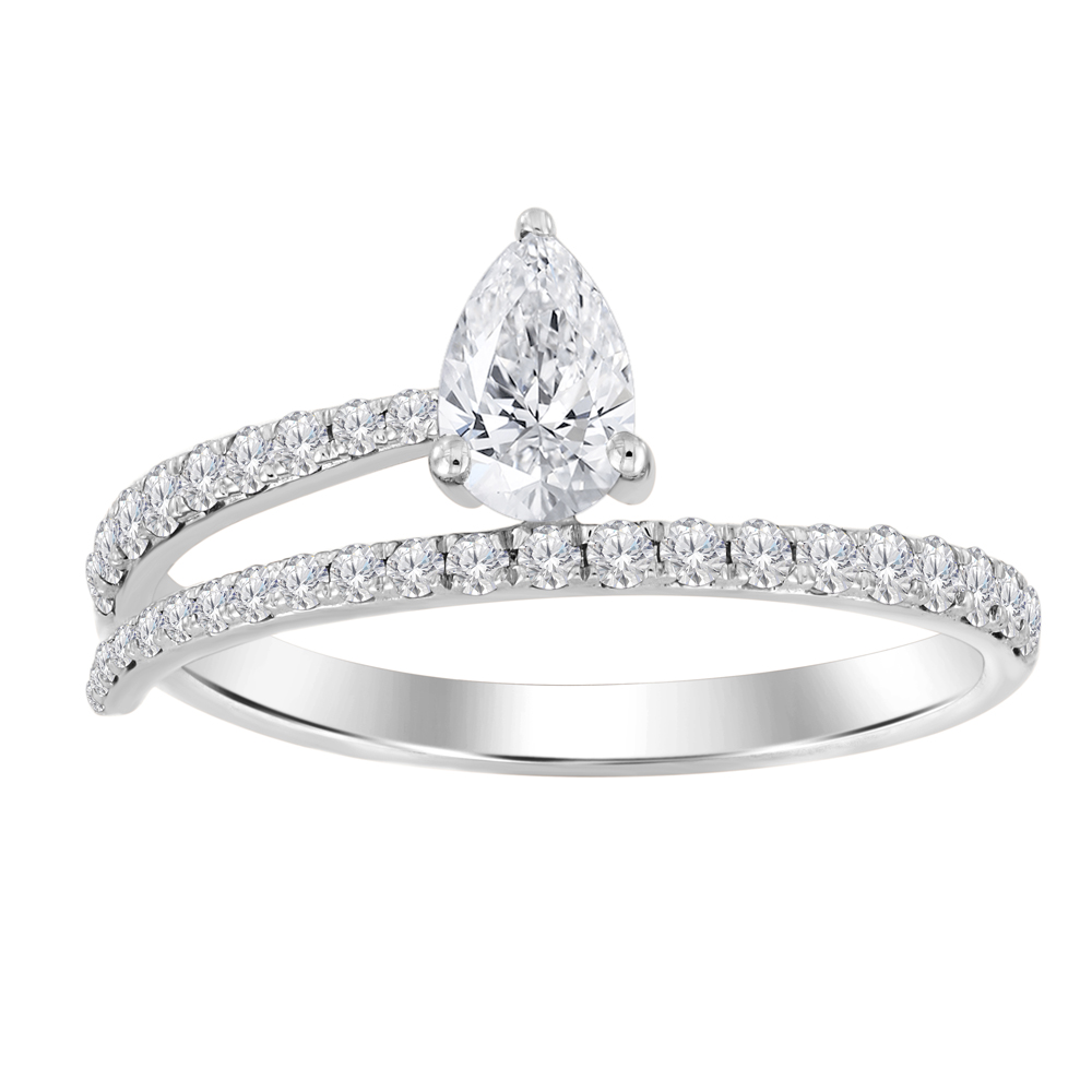 LUNA DIAMOND RING