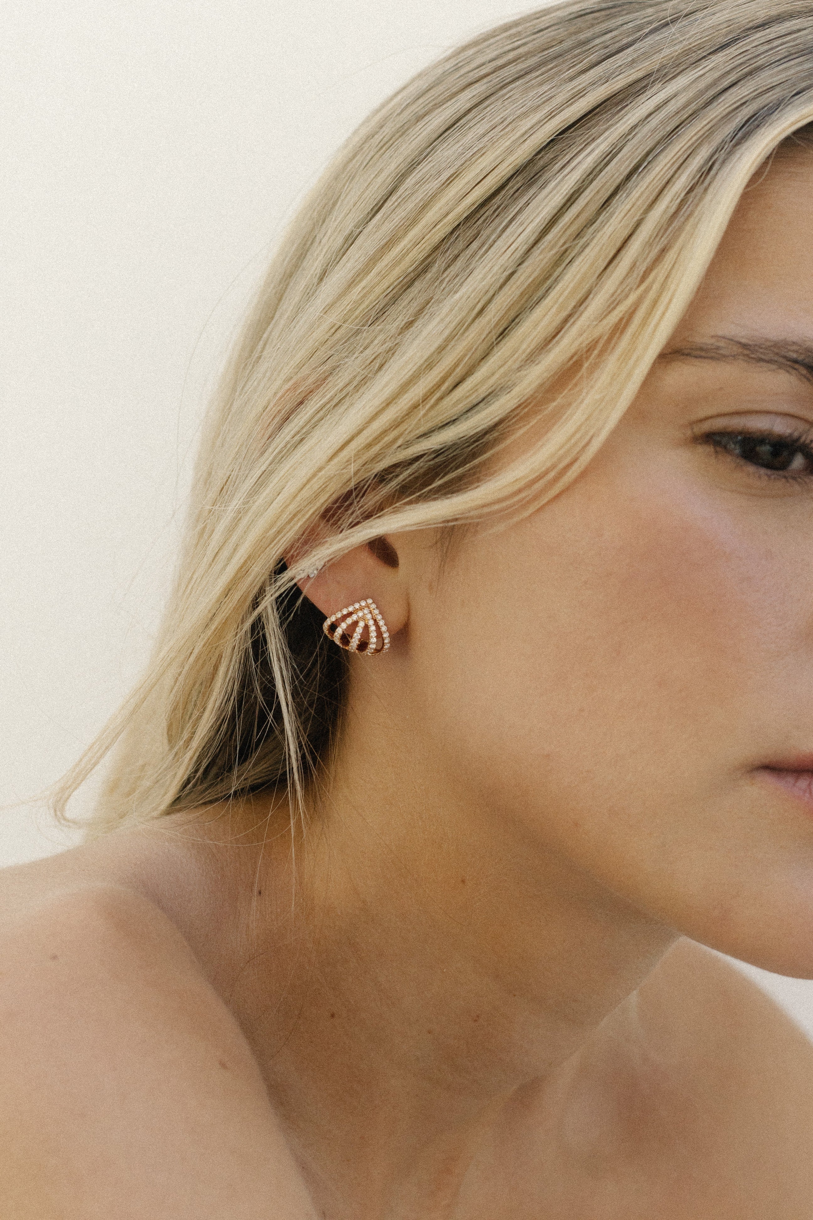 Claw Earrings